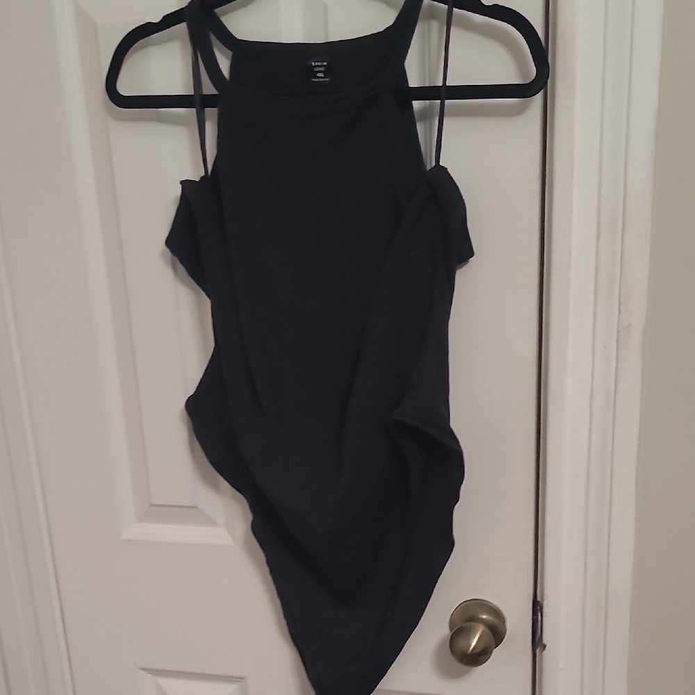 SHEIN Black and Pink Tank Tops Set - Picture 3 of 15